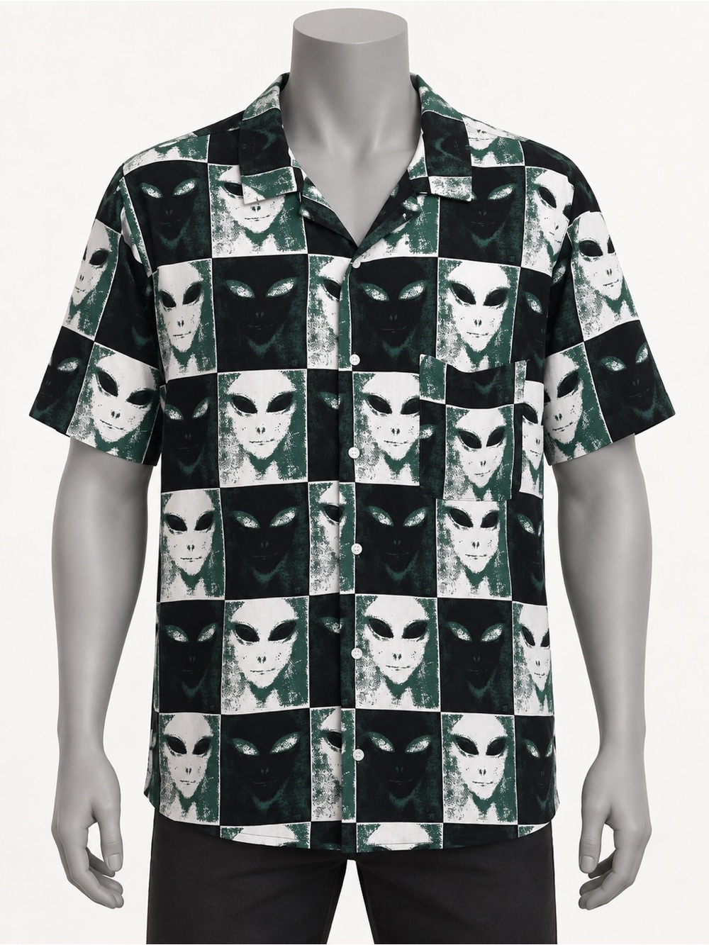 Simpler Daze Alien Checkerboard Button Up Shirt Green Black Men’s M flaw
